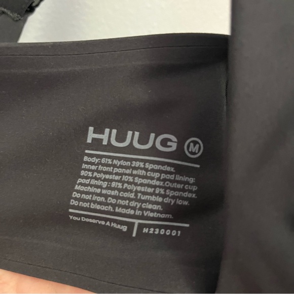 Black Daily Embrace Adjustable T-Shirt Bra Huug NWOT Medium - Picture 4 of 7